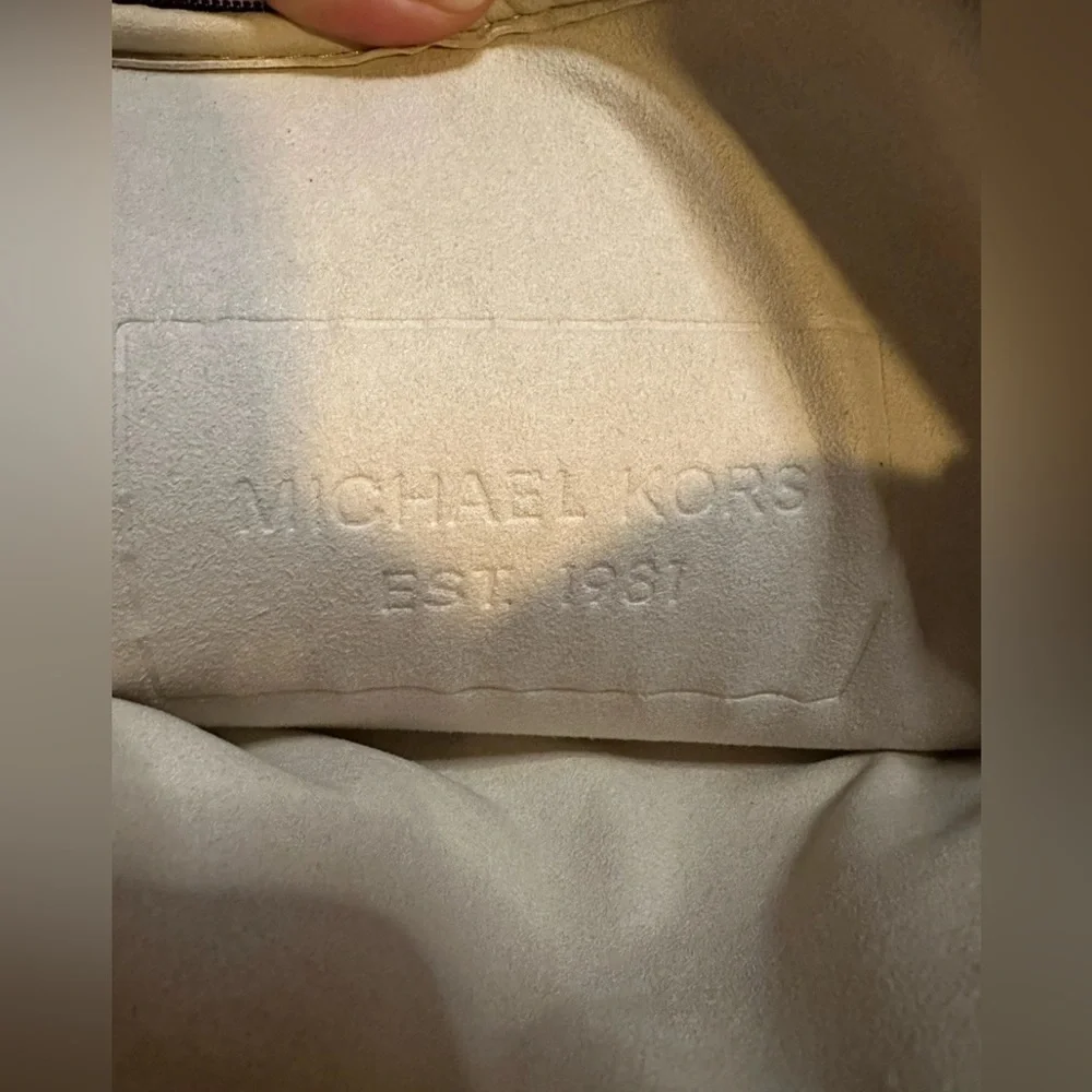 Michael Kors Embossed Logo Blue Ipad Tablet Sleeves Case Cover